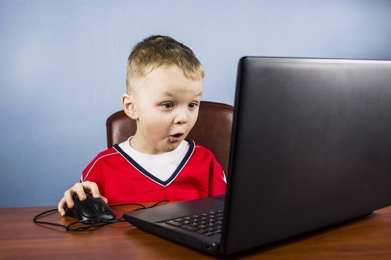 Интернет-зависимость у детей: причины, признаки и способы преодоления